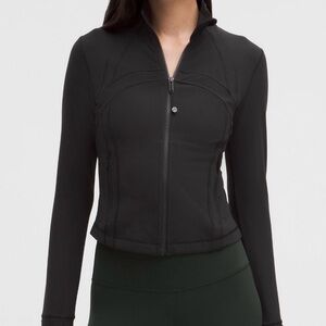 Lululemon Women's Define Cropped Jacket (black) - Size 4